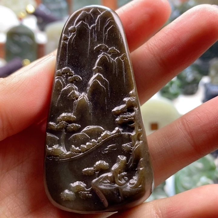 和田玉颈饰未镶嵌