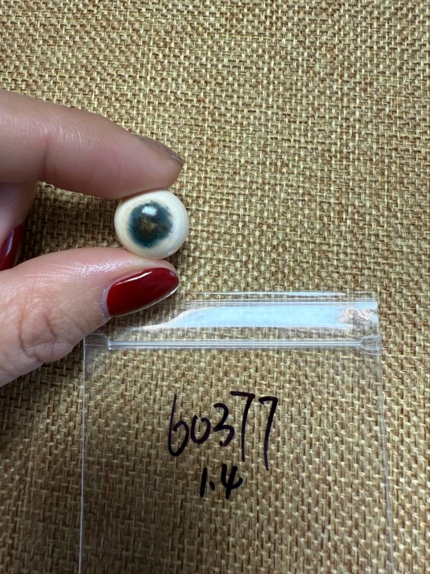 60377亚齐猛犸蓝眼睛单颗配饰