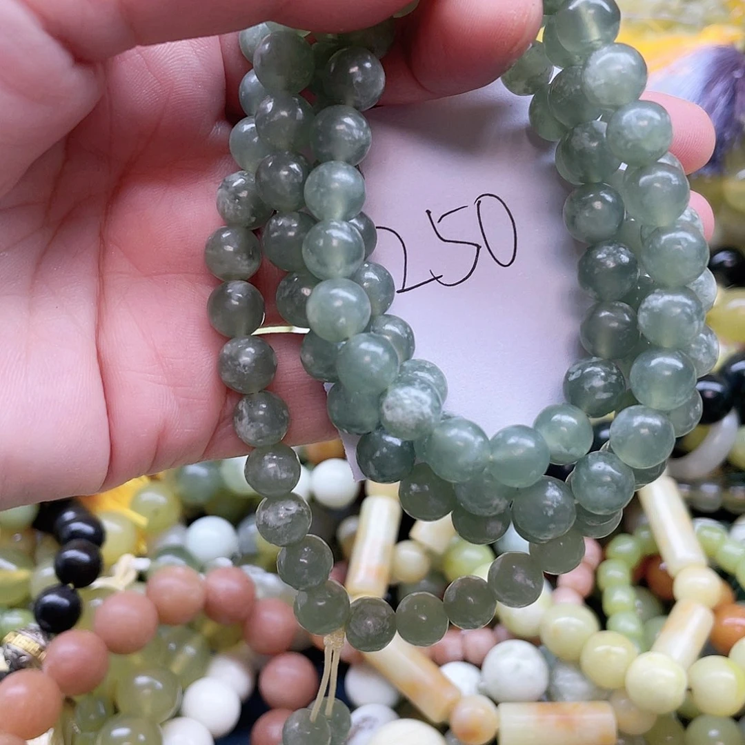 未镶嵌蛇纹石玉手链