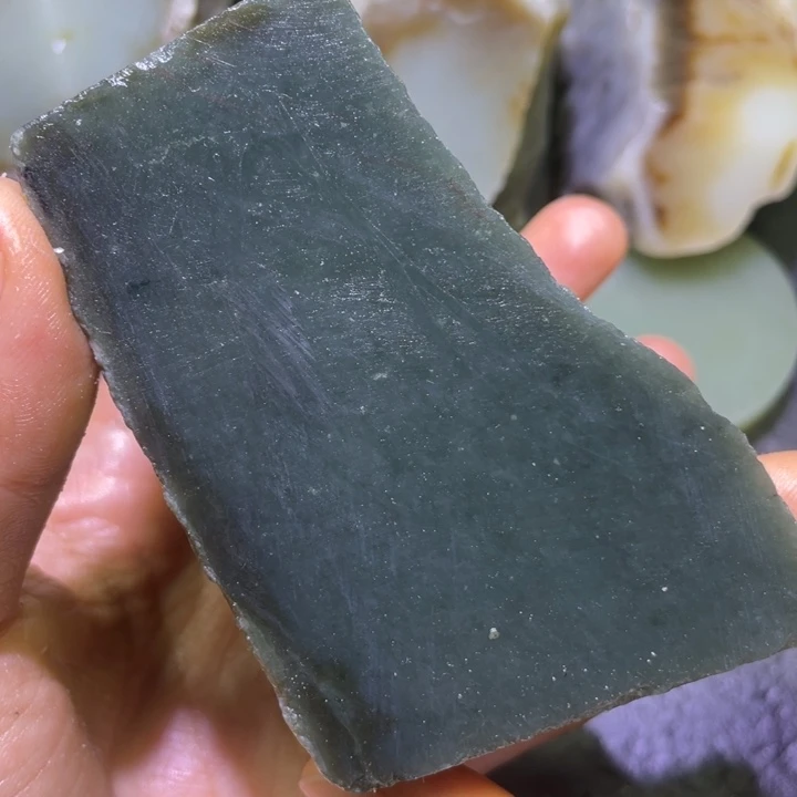 和田玉（糖玉）未镶嵌珠宝半成品