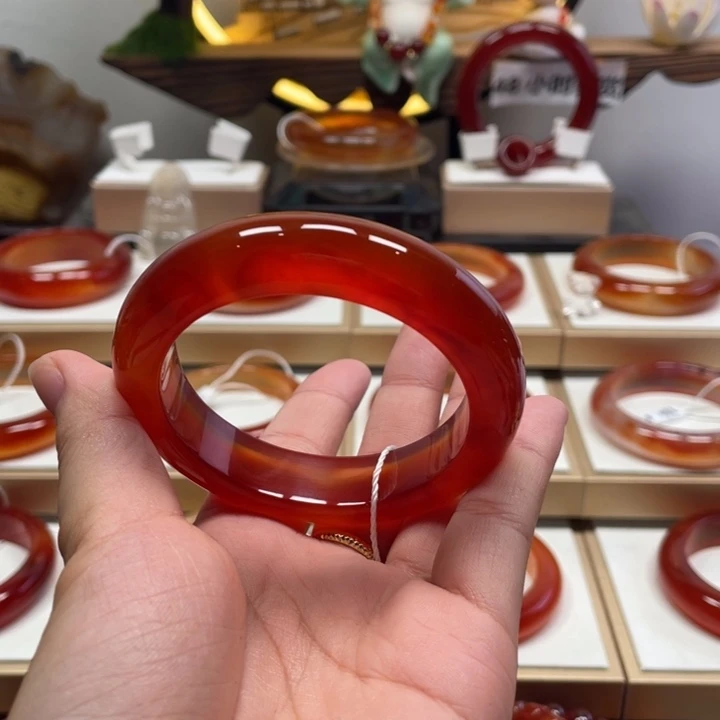 玛瑙/玉髓未镶嵌手镯