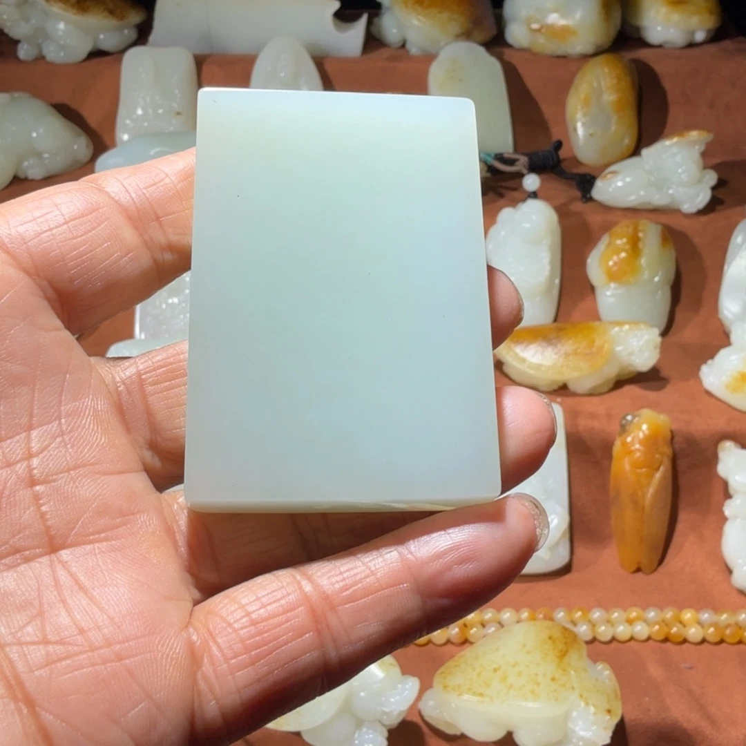 怀***谷和田玉未镶嵌颈饰