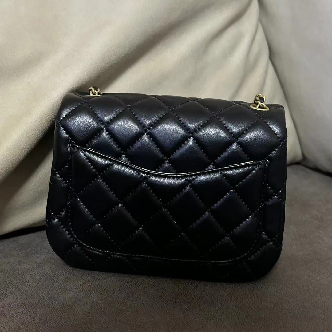 黑色方胖子金球包包-A067