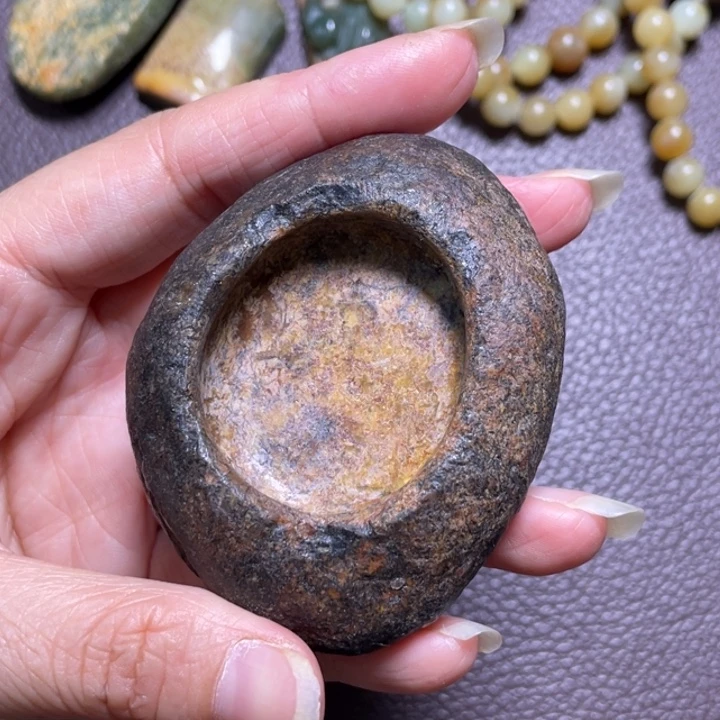 岫岩河磨玉（透闪石质玉）未镶嵌颈饰