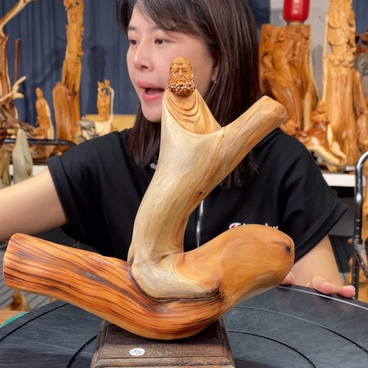 柏木（崖柏）随型摆件