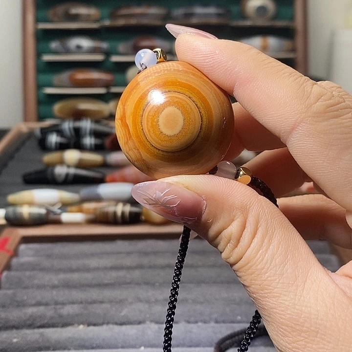 玛瑙/玉髓未镶嵌吊坠(不含链)