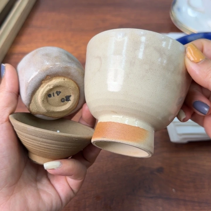 一个陶瓷物件哈哈哈哈