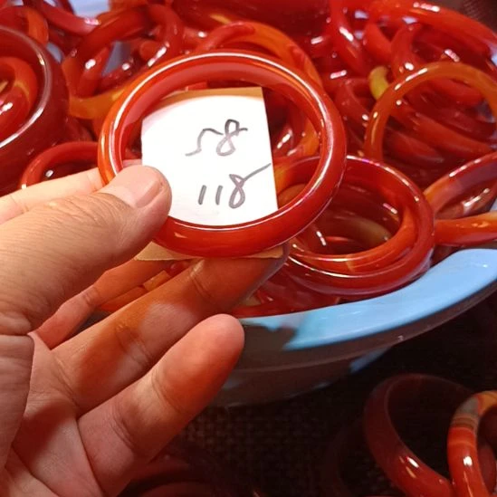 玛瑙/玉髓未镶嵌手镯