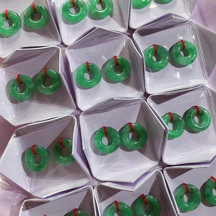 未镶嵌翡翠耳饰多样性发货其一
