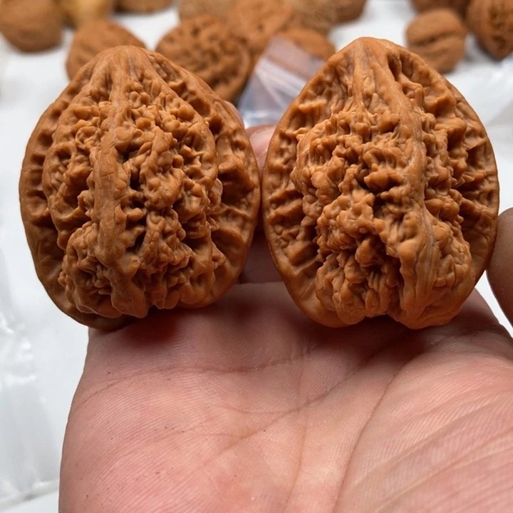 文玩核桃吊坠核桃