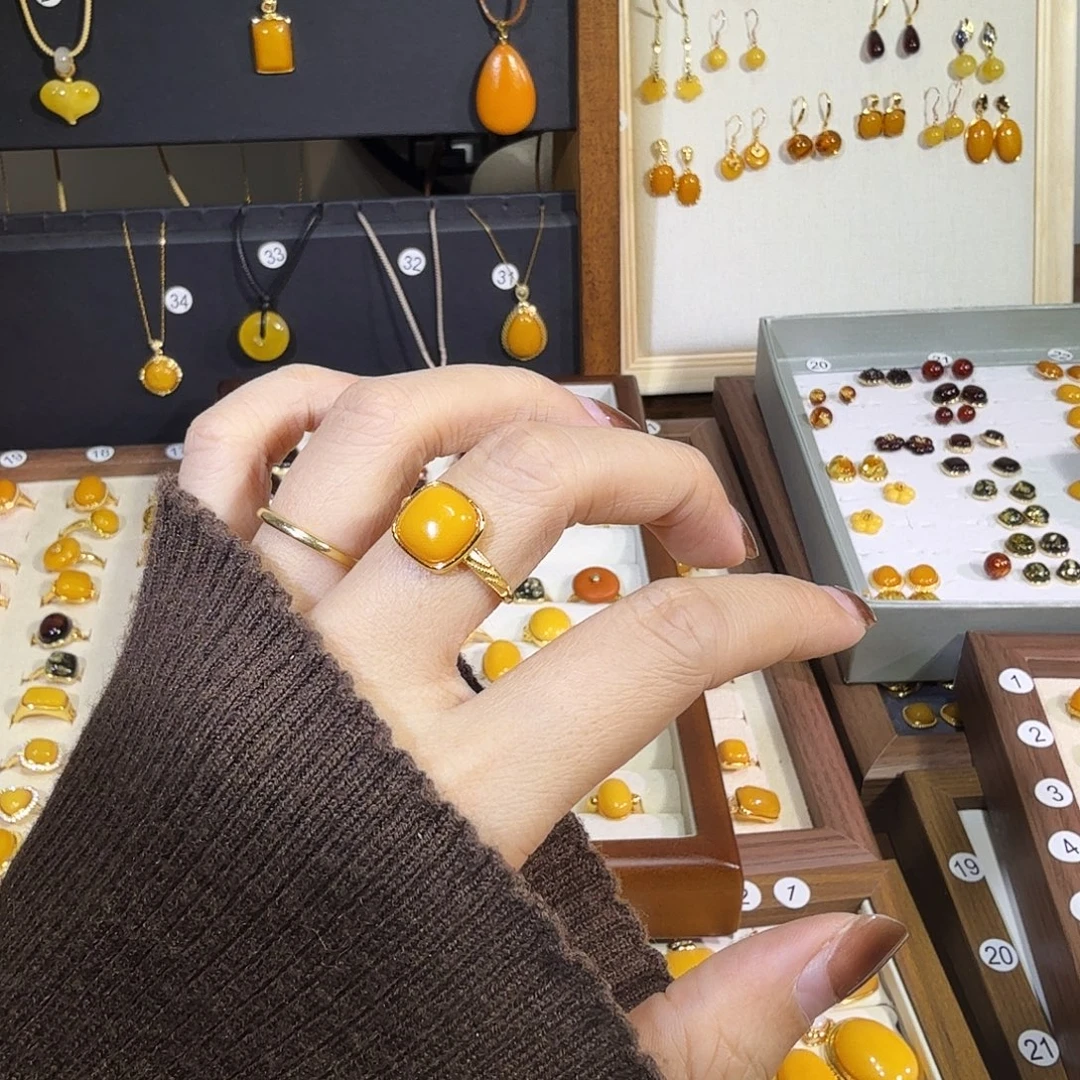 蜜蜡银S925镀金镶嵌戒指蜜蜡戒指