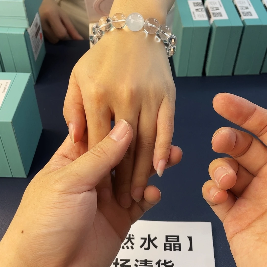 银S925镶嵌水晶手链