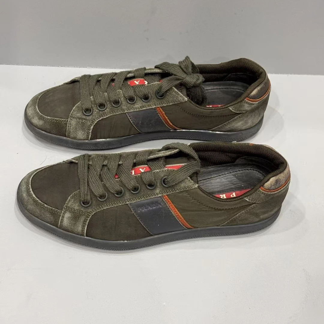 90新 Prada/普拉达 39码 250 低帮 休闲鞋