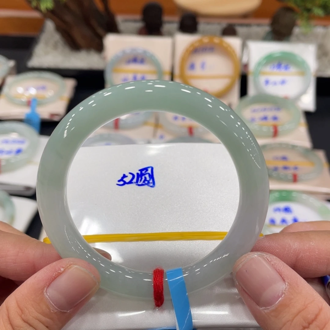 未镶嵌手镯翡翠缅甸翡翠天然翡翠