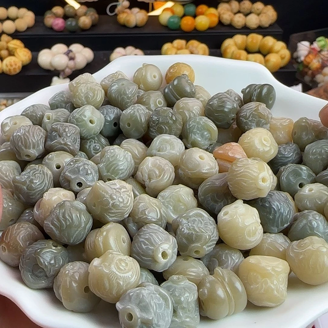 手串菩提根/象牙果卡12绿醒狮20颗➕10颗备珠