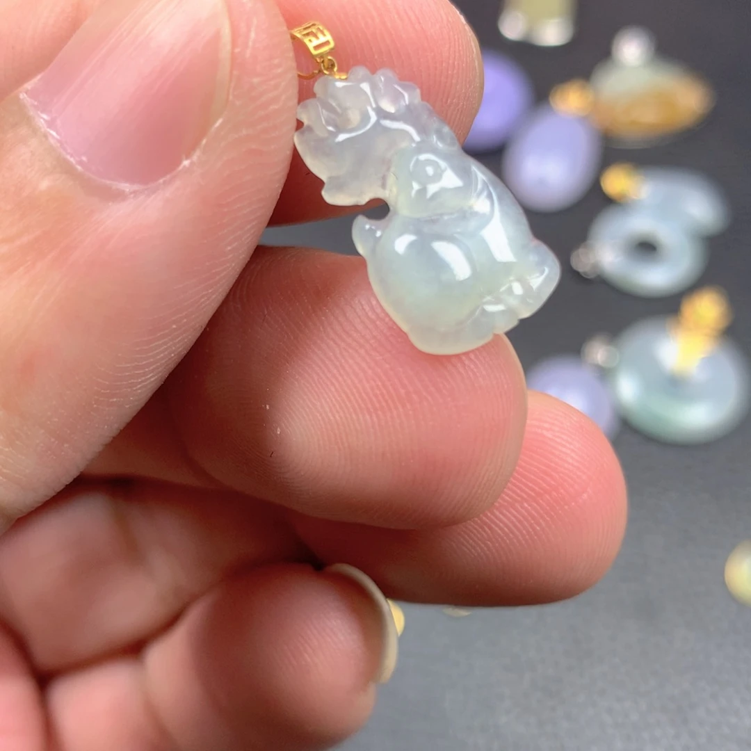 【闪购商品】翡翠18K金镶嵌颈饰翡翠