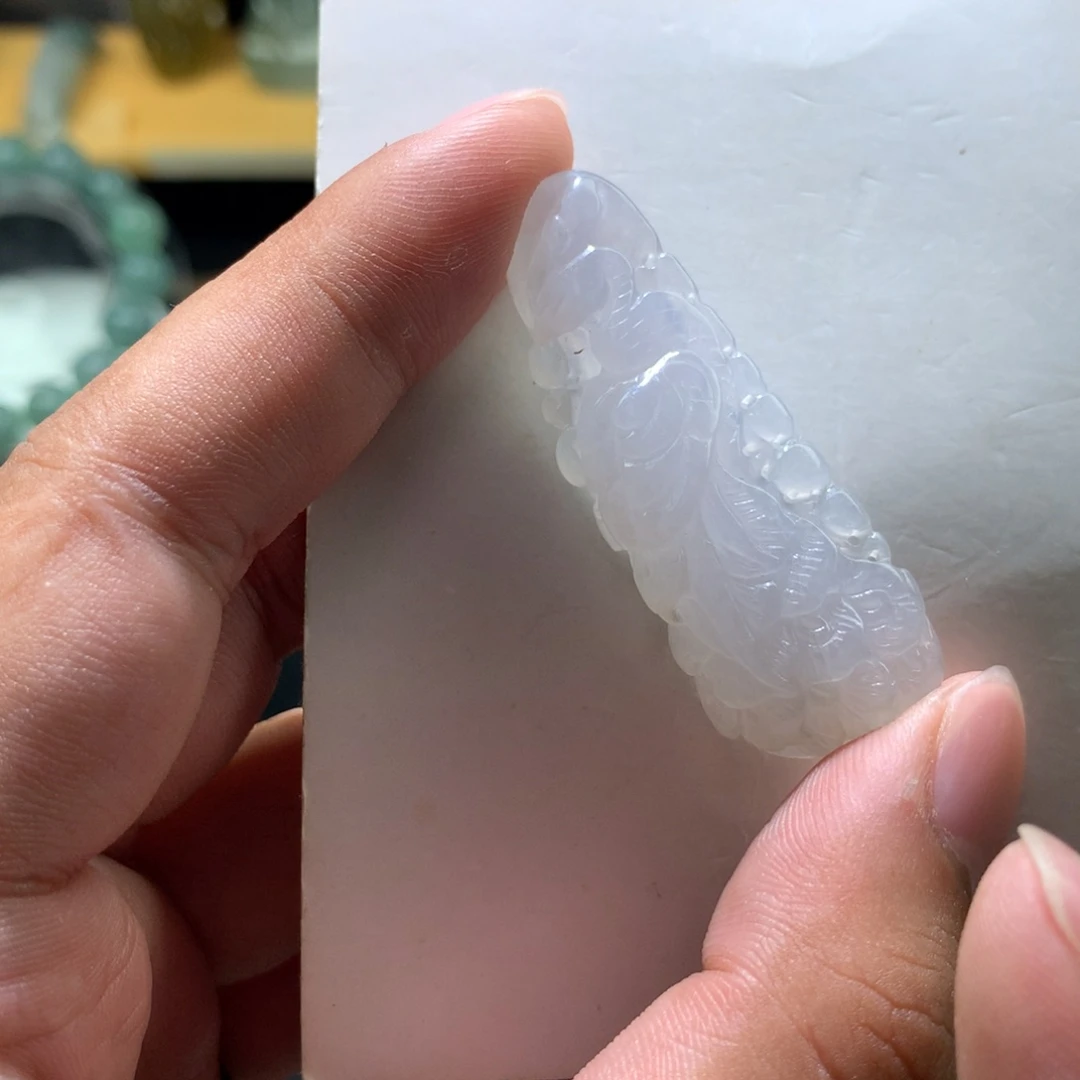 翡翠未镶嵌颈饰000