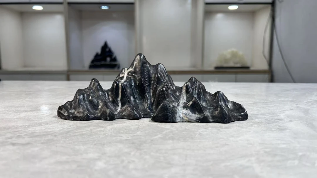 灵璧石茶宠文房造景案头山子（长19.5宽6.5高6.5）