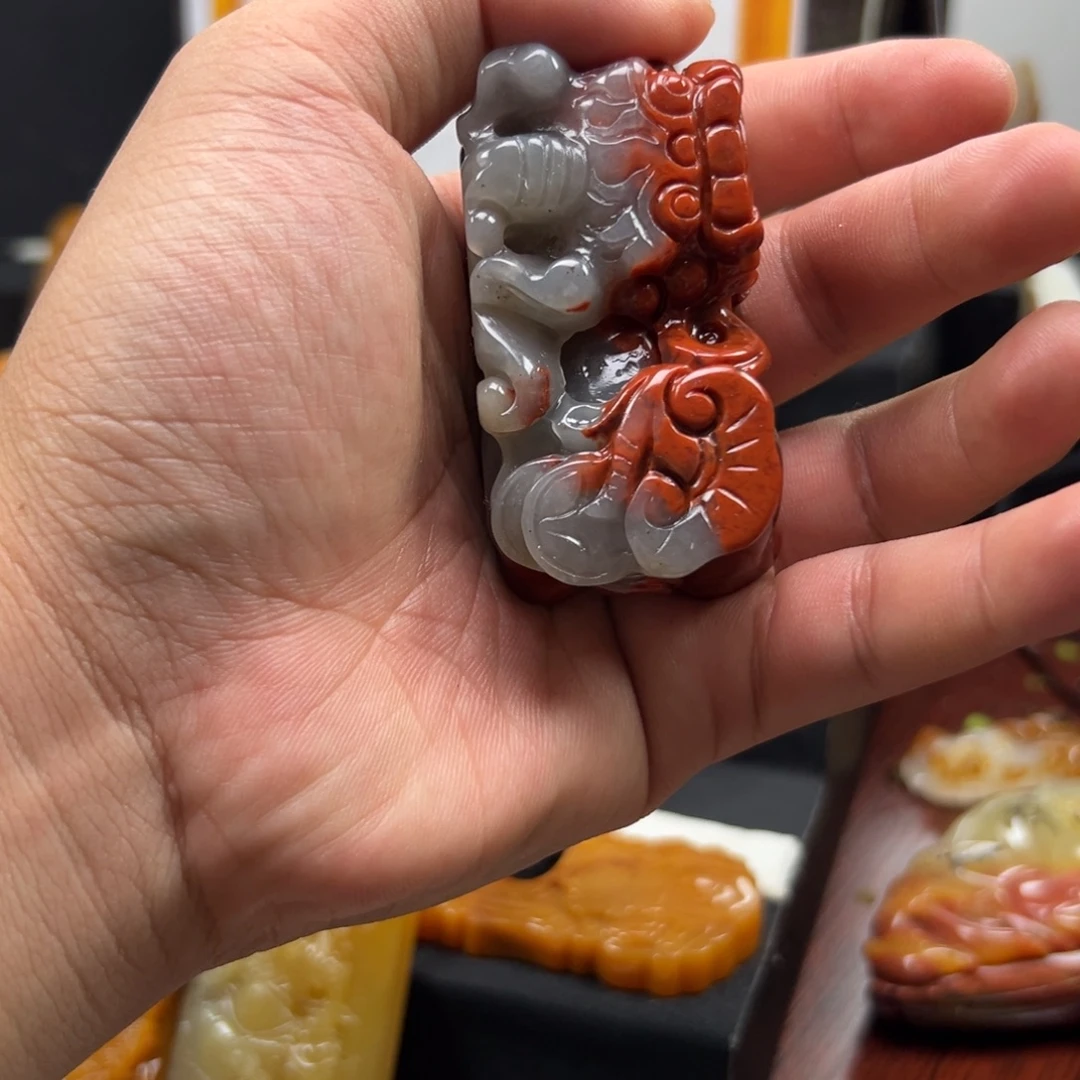 石英质玉（黄龙玉）未镶嵌多样性发货，发其一