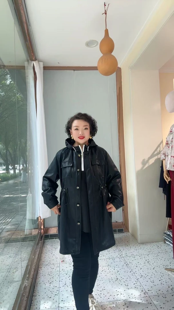 2025秋季新款中长款宽松型PU皮衣