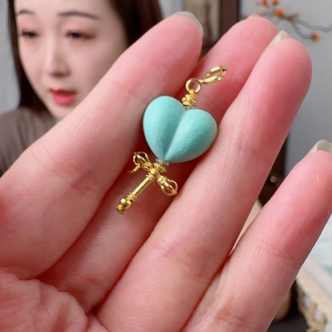 绿松石18K金镶嵌珠宝奇石