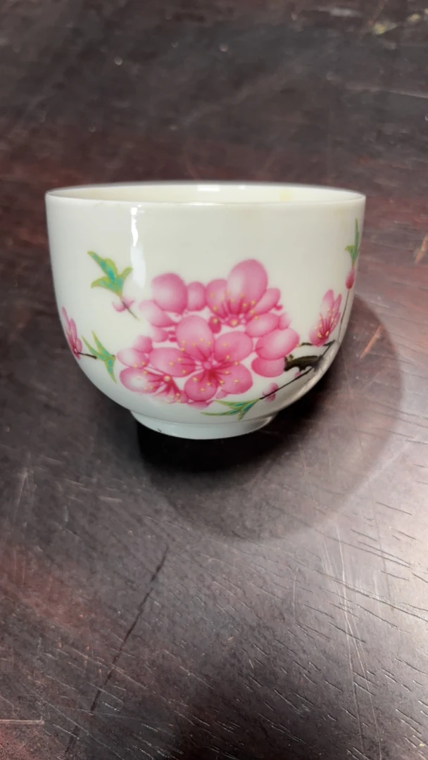 景德镇陶瓷摆件（代替链接）