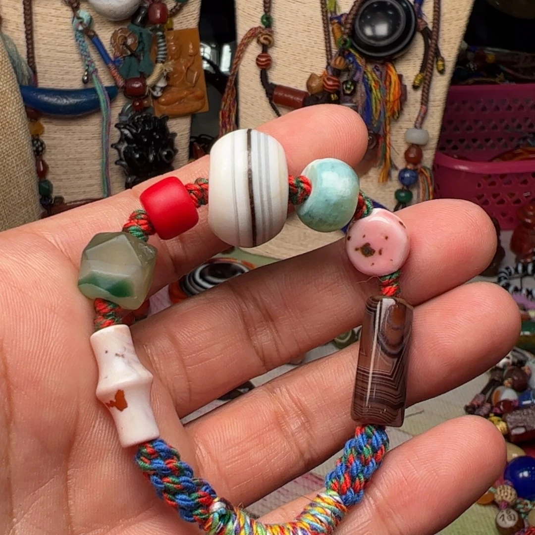 玛瑙/玉髓颈饰未镶嵌