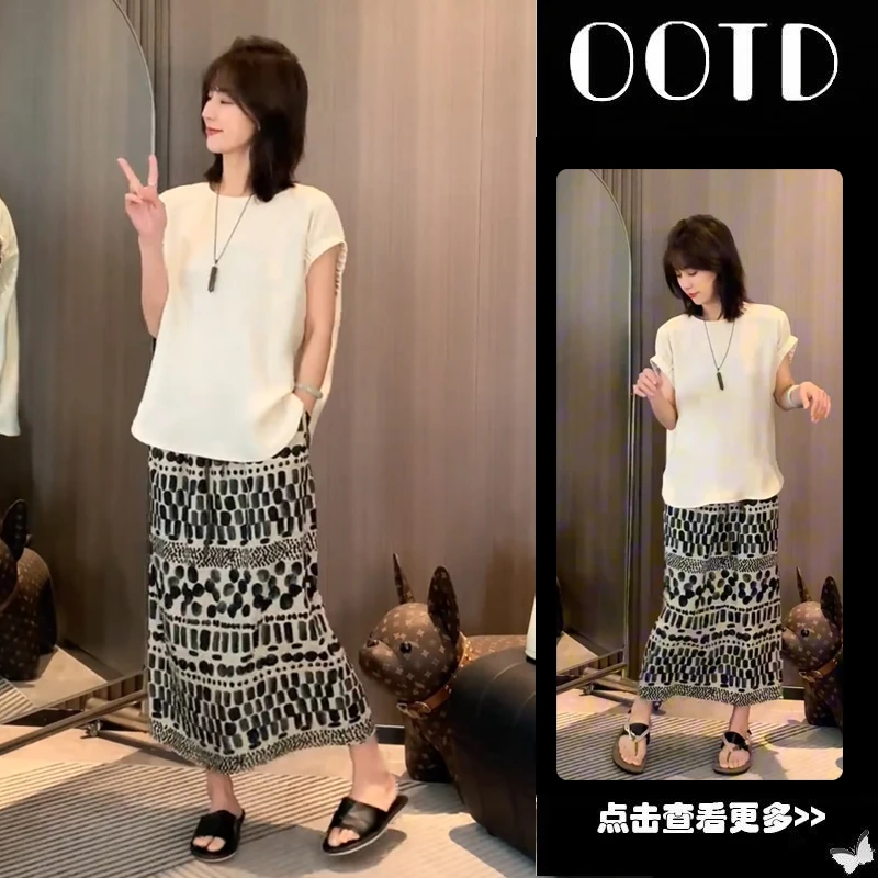 夏季穿搭一整套女装2025年新款韩系气质短袖上衣高腰半身裙两件套