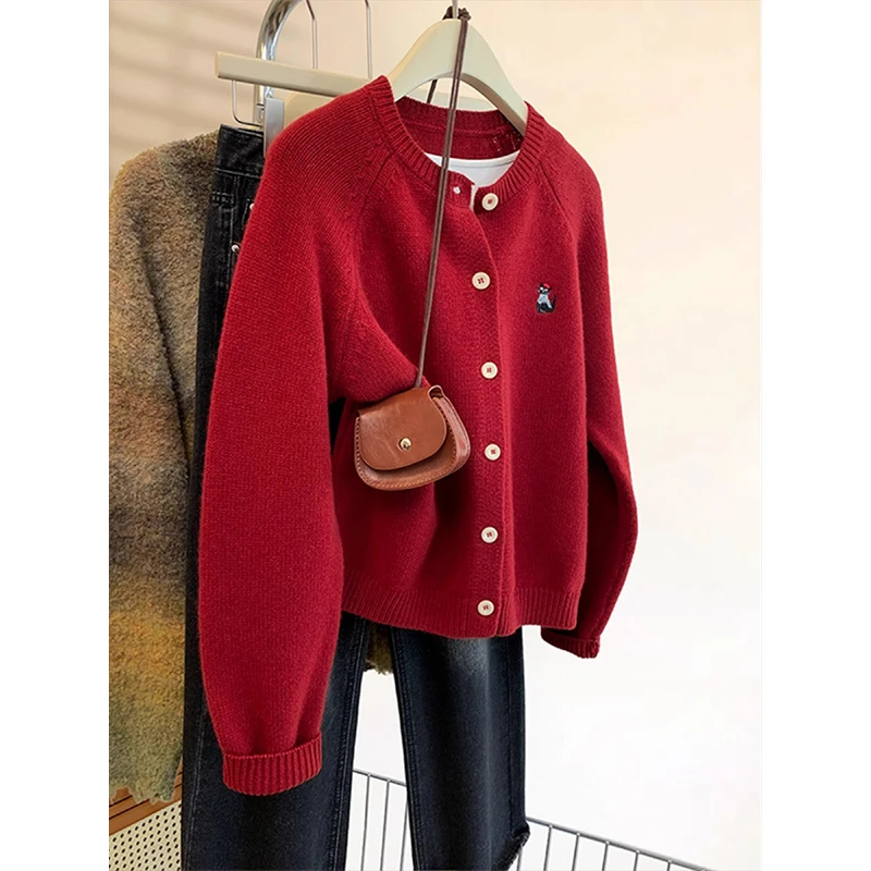 2025春季红色毛衣外套女秋冬爆款宽松慵懒风新年针织开衫冬季加厚