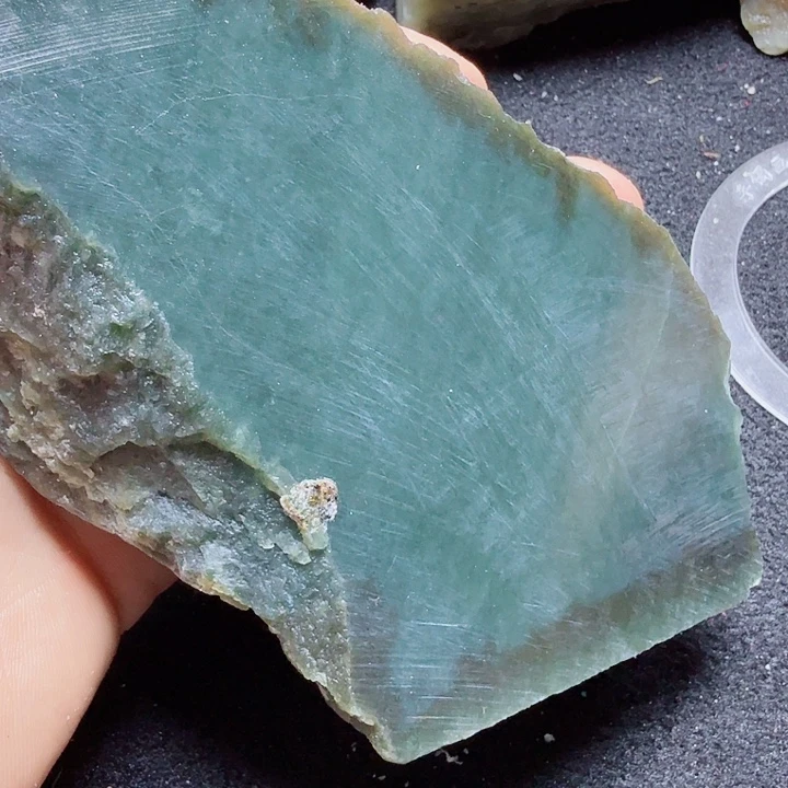 和田玉（糖玉）未镶嵌珠宝半成品