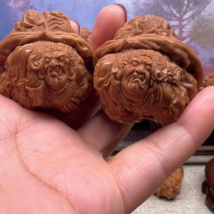 核桃把件蛤蟆头御龙明王