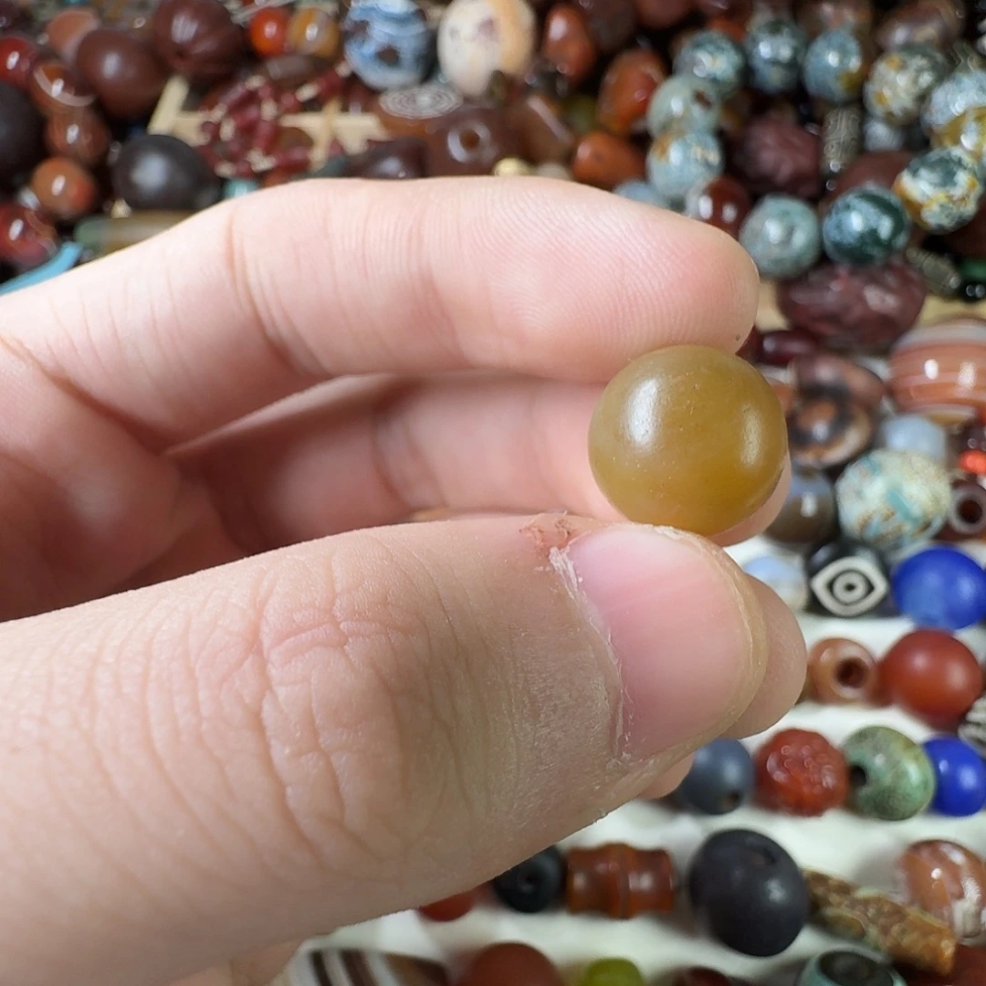 玛瑙/玉髓未镶嵌纯天然玛瑙珠子