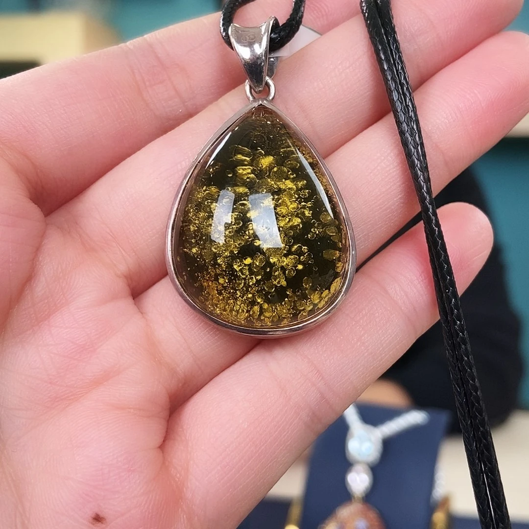 琥珀银S925镶嵌颈饰