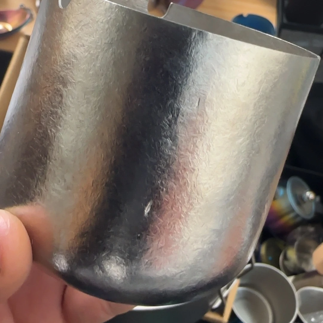 金属小洞烟灰缸微瑕