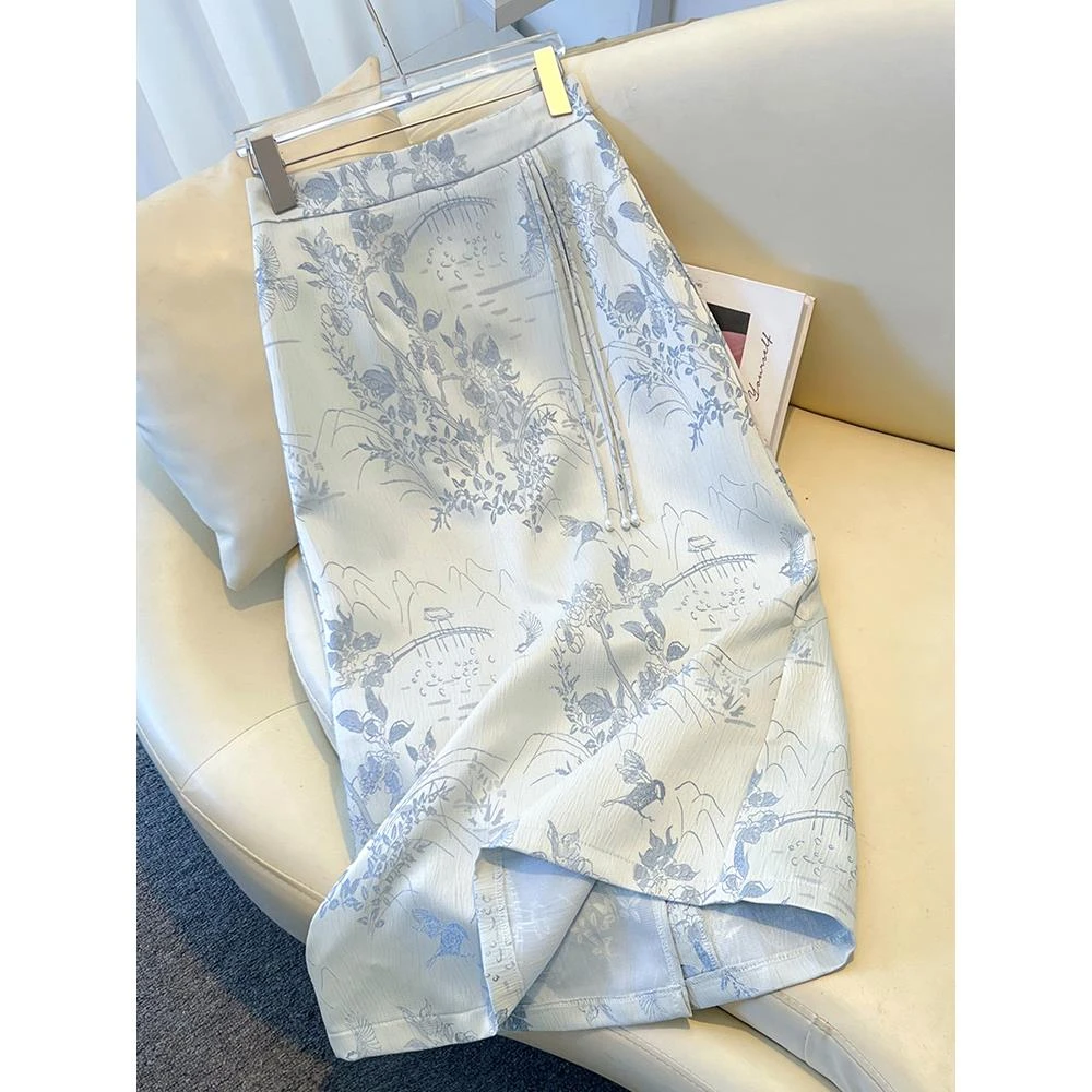 新中式国风半身裙女春夏2025新款高腰气质直筒a字包臀裙刺绣半裙