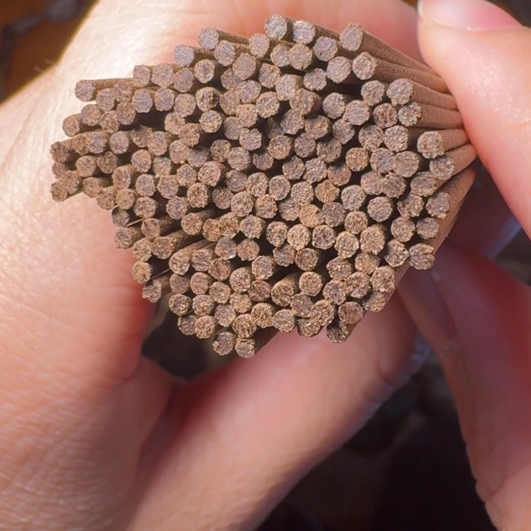 沉香沉香碎屑奇楠+柬埔寨 10根装