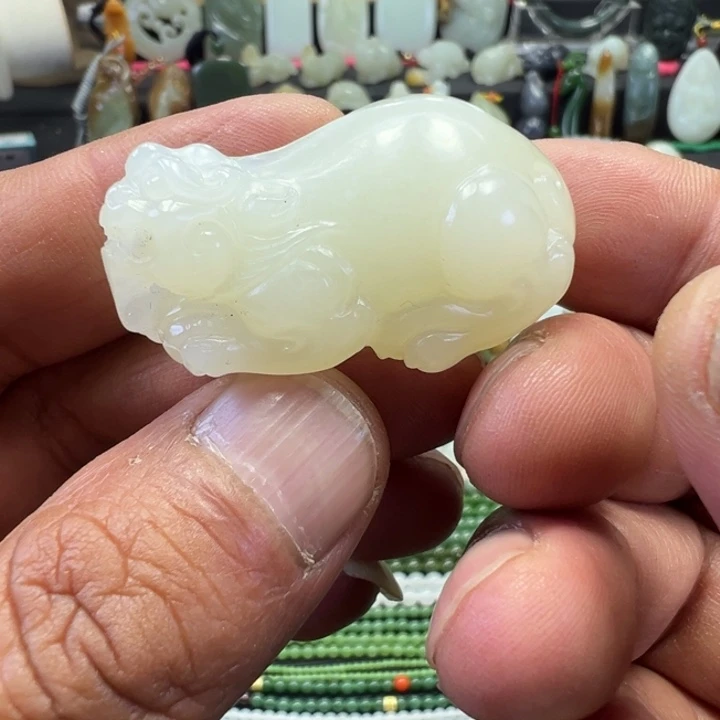 和田玉未镶嵌吊坠(不含链)