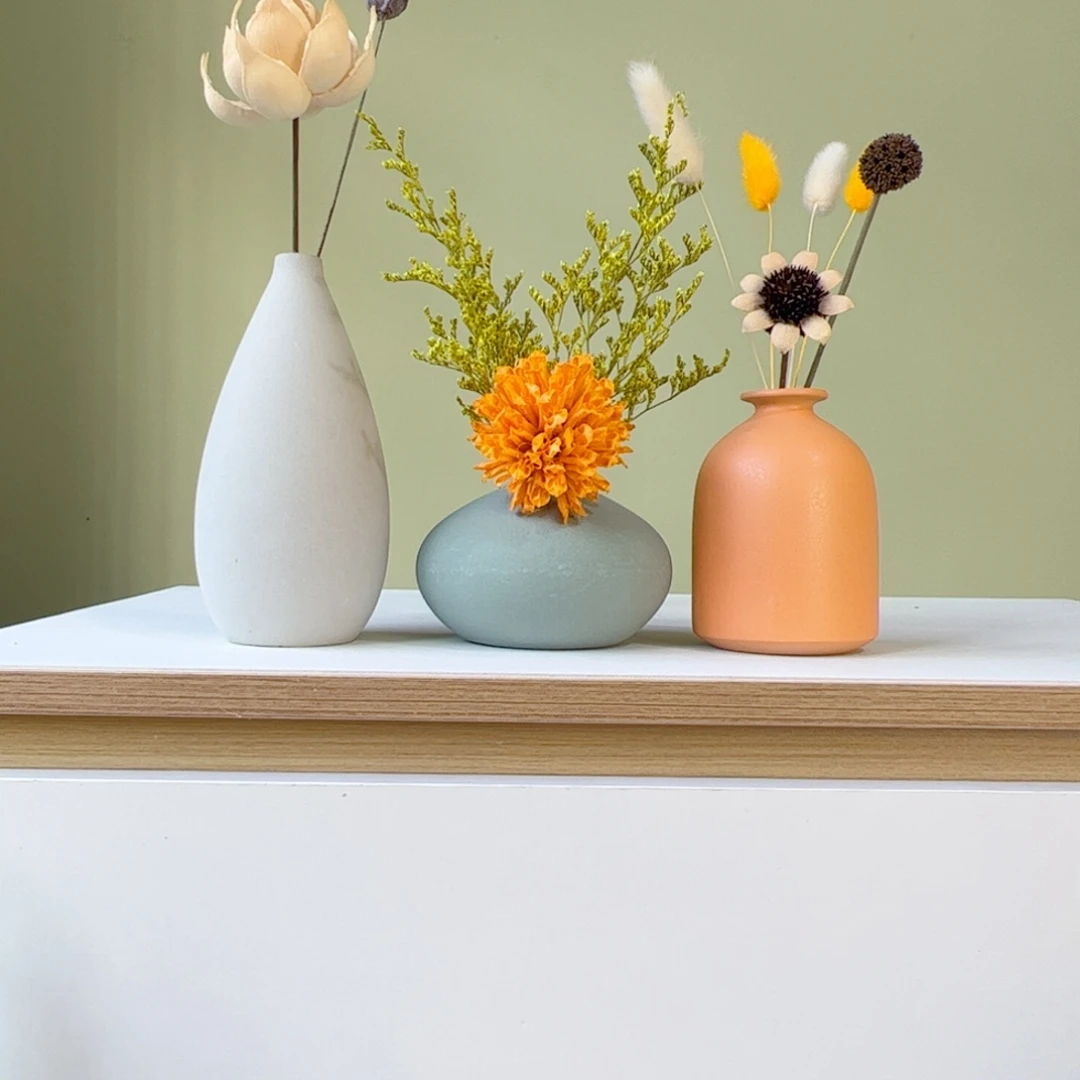 瓷片陶瓷花瓶带花高度20-30厘米左右