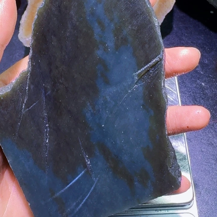 未镶嵌和田玉（糖玉）珠宝半成品