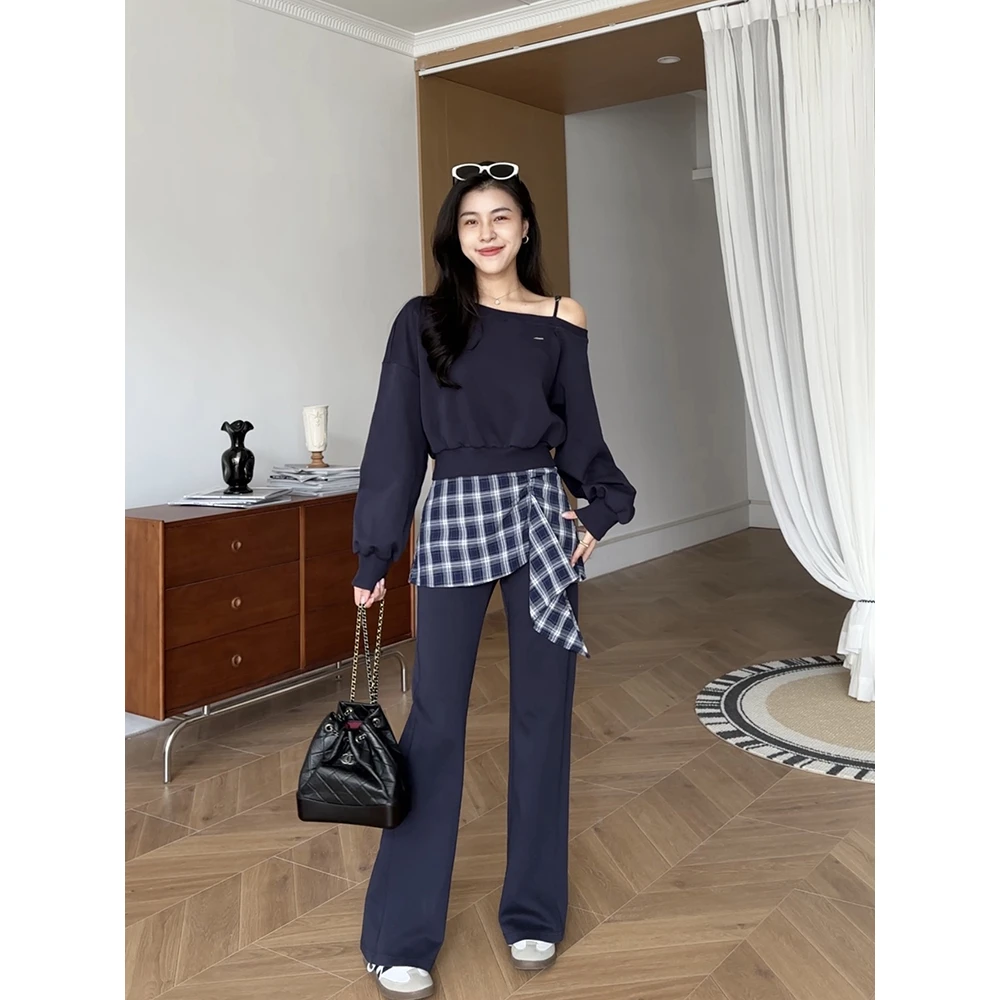 张阿星【氧气时刻】斜肩卫衣+格子活页遮肚微喇叭裤 W425A13872