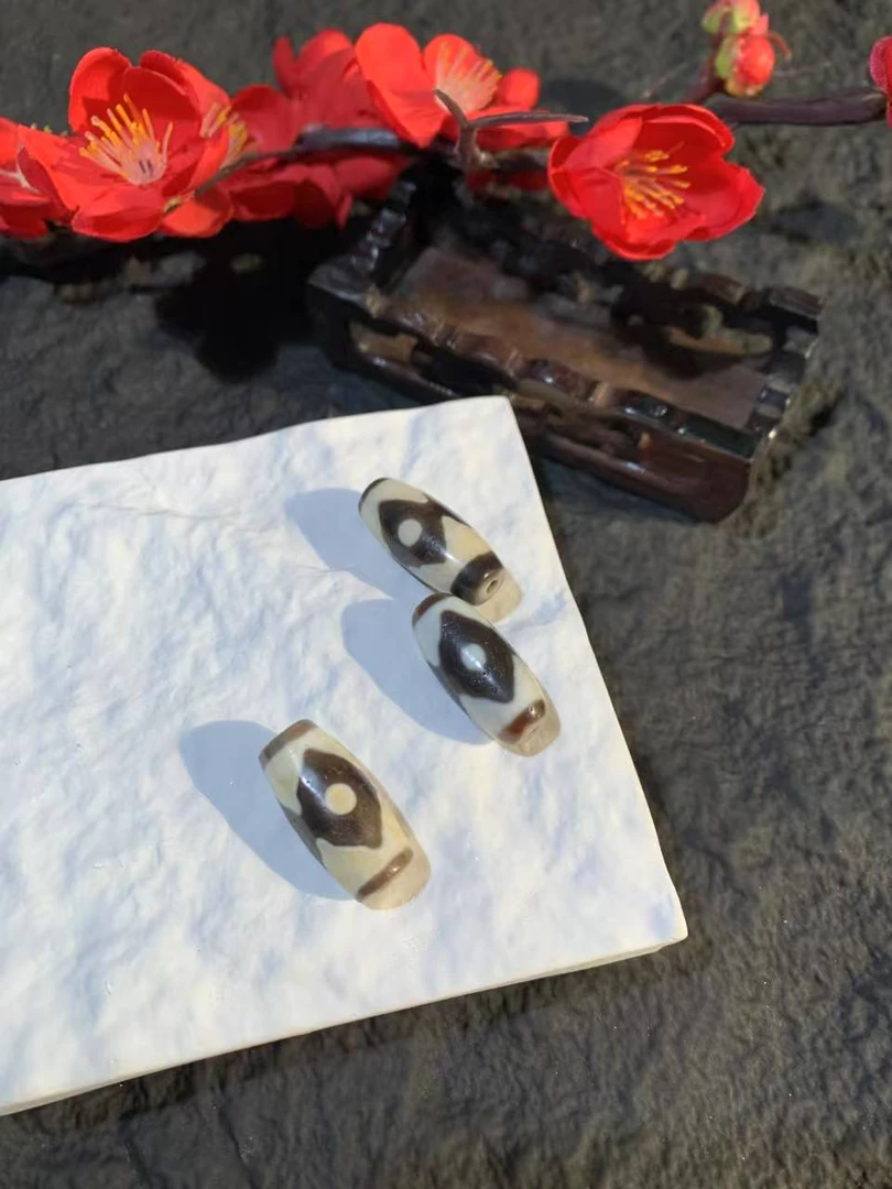 （三眼）玛瑙珠子F1278多样性发一