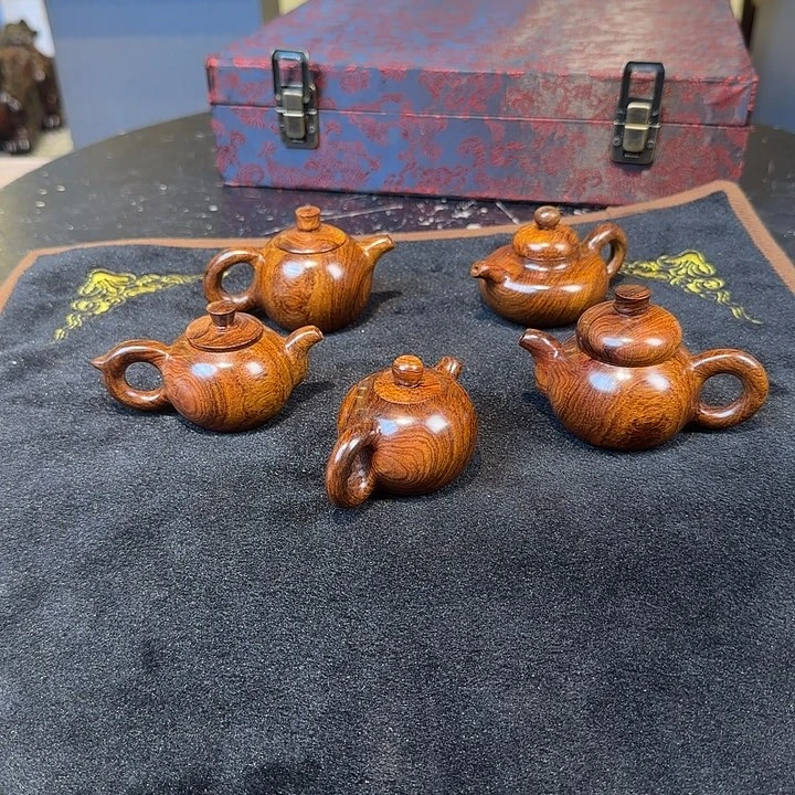 跃***丰紫檀木类端景台红木