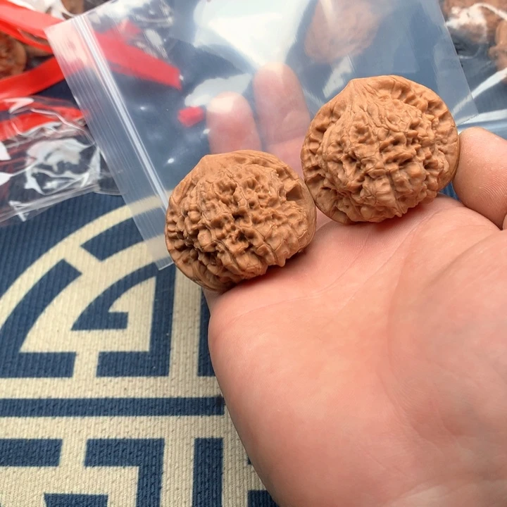 文玩核桃吊坠官帽福利231