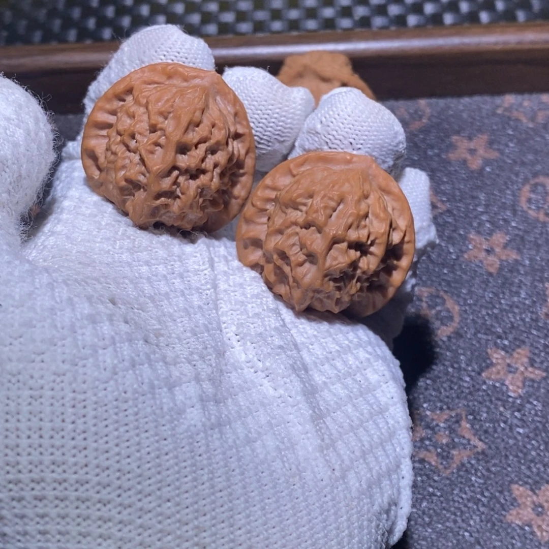 吊坠文玩核桃瓷娃娃