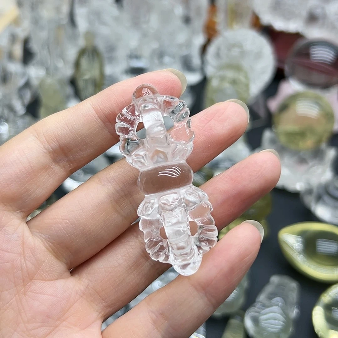 *****未镶嵌吊坠(赠链)水晶吊坠