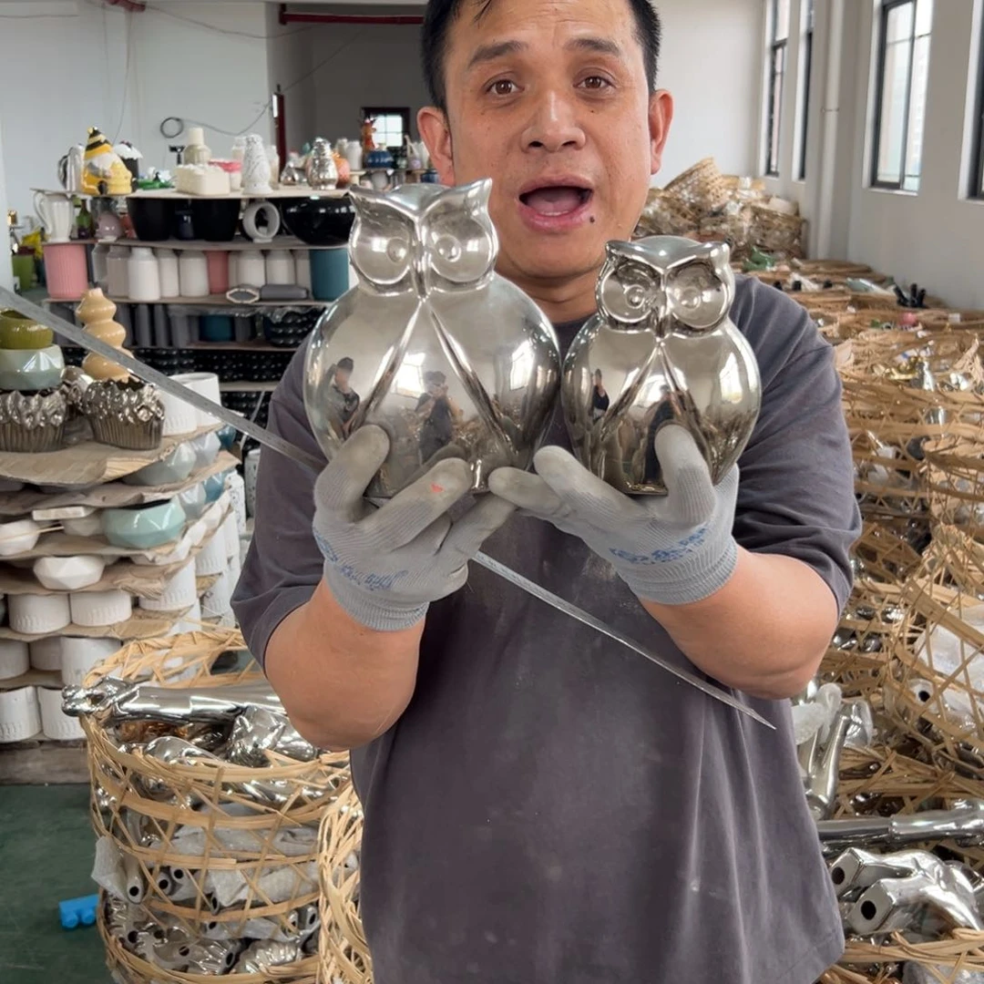 摆件28 号高中温工艺瓶（部分微瑕）