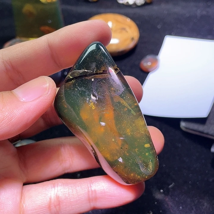 琥珀裸石未镶嵌G***g，