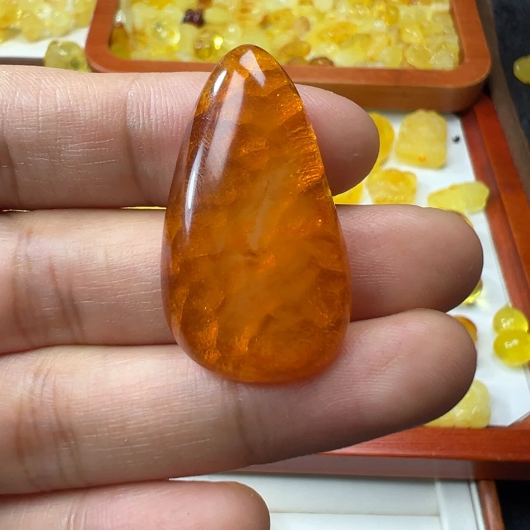 琥珀吊坠(不含链)未镶嵌
