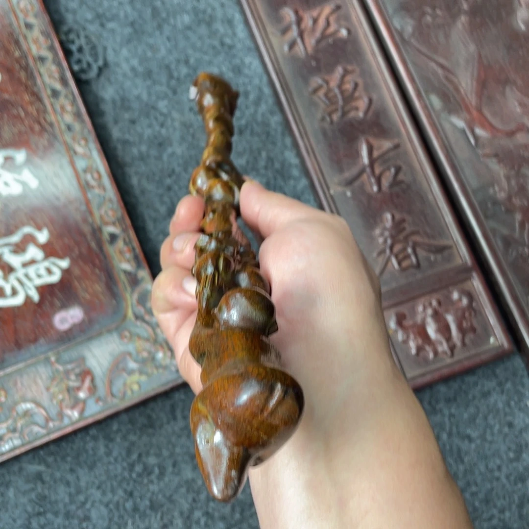 花梨木类雕刻木器