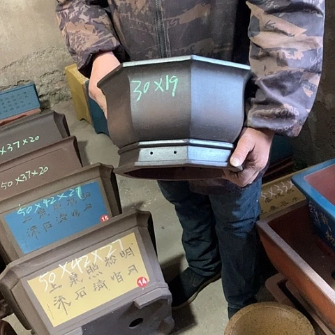 紫砂花盆手工制作